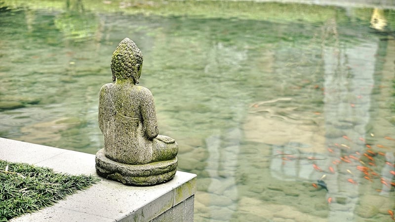 Pilgrimage to Buddhist Temples in Thailand